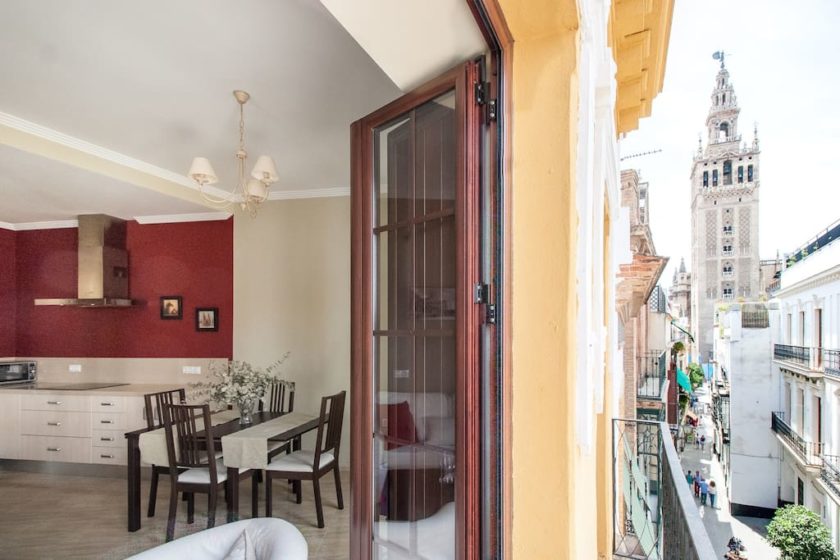 Apartamento con terraza junto a Catedral de Sevilla